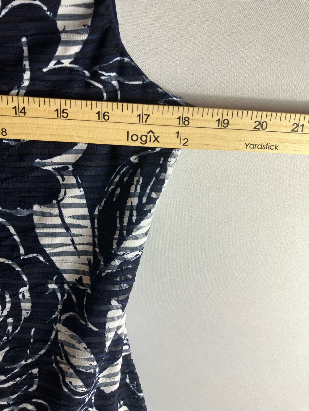 connected apparel Navy & White Floral Midi Dress - Picture 4 of 7